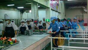 Quản lý suất ăn trong khu công nghiệp dành cho công nhân